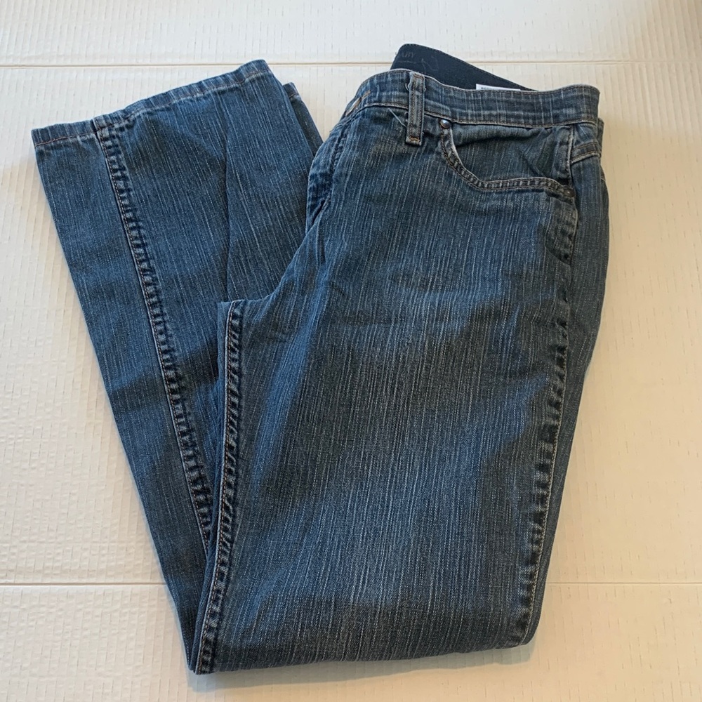 Wrangler Q-Baby Mid Rise No Gap Waistband Bootcut Blue Denim Jeans 31/11 x 34